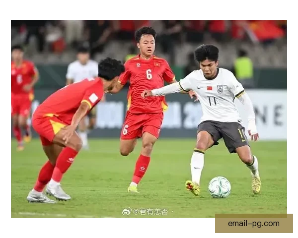 国足客场遭越南三比一逆转 创下历史最惨失利纪录 国足客场遭越南三比一逆转 创下历史最惨失利纪录